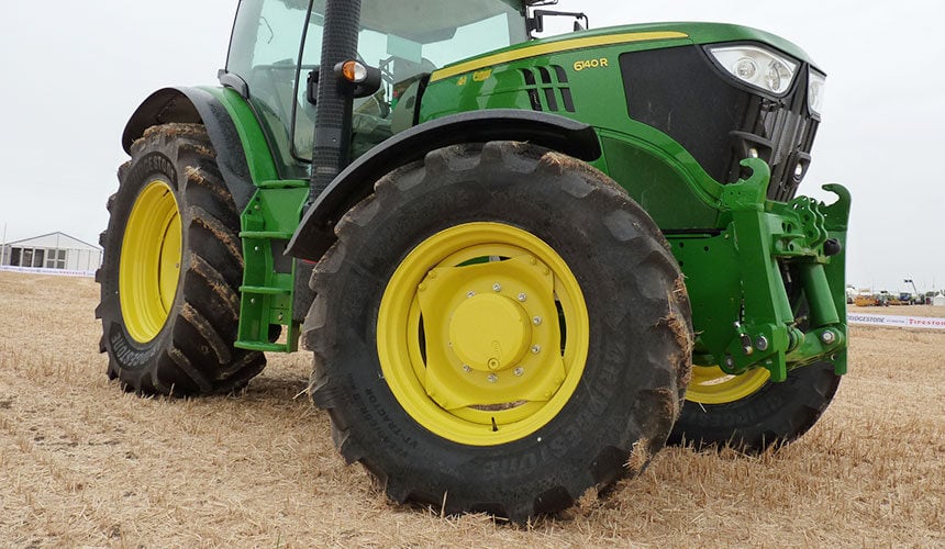 Pneumatici VT-TRACTOR e cerchi a carreggiata variabile