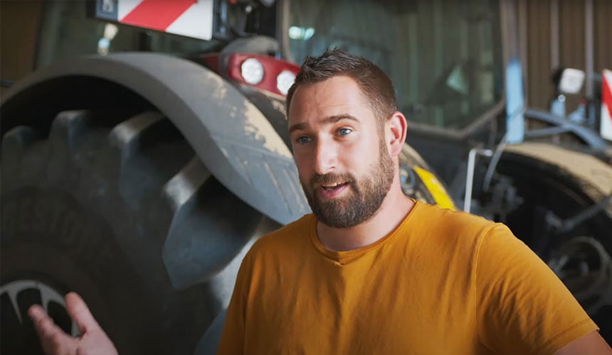 Trattore Fendt 724 vario dotato di pneumatici VT-TRACTOR